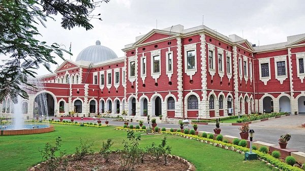 पांच दिन से धनबाद के कई हिस्सों में जलापूर्ति ठप, जनप्रतिनिधियों ने साधी चुप्पी पांच दिन से धनबाद के कई हिस्सों में जलापूर्ति ठप, जनप्रतिनिधियों ने साधी चुप्पी