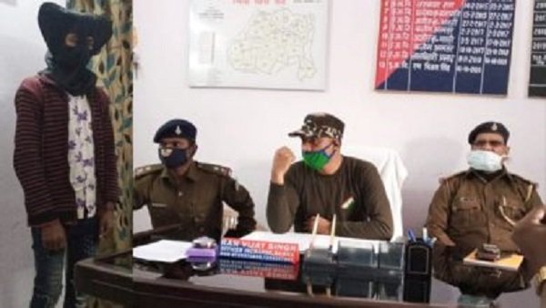 पत्नी का प्यार चढ़ा परवान ...और फिर पति की कर दी... पत्नी का प्यार चढ़ा परवान ...और फिर पति की कर दी...