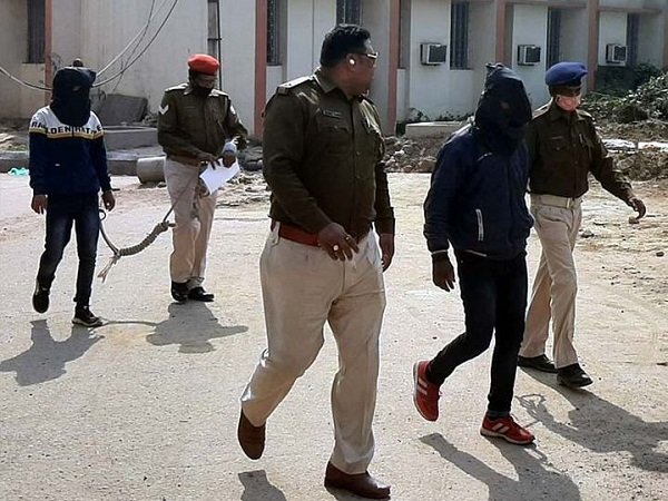चला था बीवी – ससुर को अंजाम भुगतवाने, पहुंच गया हवालात चला था बीवी – ससुर को अंजाम भुगतवाने, पहुंच गया हवालात