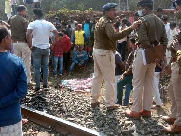 ओरमांझी के बाद अब यहां मिली जमीन कारोबारी की सिरकटी लाश ओरमांझी के बाद अब यहां मिली जमीन कारोबारी की सिरकटी लाश