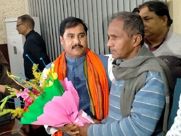अफसरशाही के दुर्व्यवहार से नाराज हुए बिहार के नए मंत्री जनक राम अफसरशाही के दुर्व्यवहार से नाराज हुए बिहार के नए मंत्री जनक राम