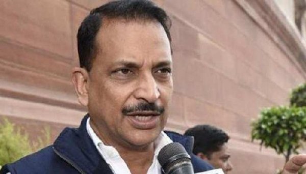 भाजपा MP राजीव प्रताप रूडी की बढ़ी Security भाजपा MP राजीव प्रताप रूडी की बढ़ी Security