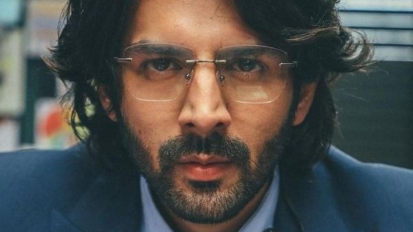 पत्रकार की भूमिका में जल्द नजर आएंगे कार्तिक आर्यन, जानें किस मूवी में पत्रकार की भूमिका में जल्द नजर आएंगे कार्तिक आर्यन, जानें किस मूवी में