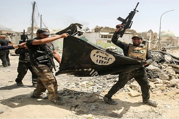 मोजाम्बिक्यू में ISIS ने 50 लोगों को मौत के घाट उतारा, पाल्मा शहर पर किया कब्जा मोजाम्बिक्यू में ISIS ने 50 लोगों को मौत के घाट उतारा, पाल्मा शहर पर किया कब्जा