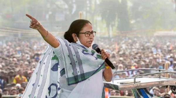 टीएमसी ने जारी की 291 उम्मीदवारों की लिस्ट, सिर्फ नंदीग्राम से चुनाव लड़ेंगी ममता टीएमसी ने जारी की 291 उम्मीदवारों की लिस्ट, सिर्फ नंदीग्राम से चुनाव लड़ेंगी ममता