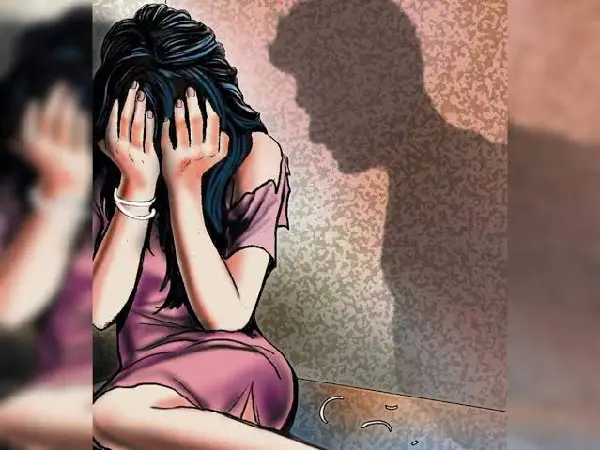 शादी का झांसा देकर 4 साल तक करता रहा यौन शोषण, जानें भेद खुला तो क्या हुआ शादी का झांसा देकर 4 साल तक करता रहा यौन शोषण, जानें भेद खुला तो क्या हुआ