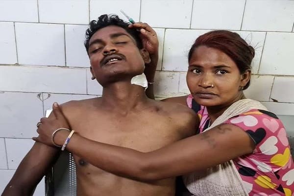 भाई ने भाई पर फरसा से किया हमला, फिर हुआ फरार भाई ने भाई पर फरसा से किया हमला, फिर हुआ फरार