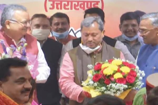 कभी संघ के प्रांत प्रचारक रहे तीरथ सिंह रावत बने उत्त्राखंड के नए सीएम कभी संघ के प्रांत प्रचारक रहे तीरथ सिंह रावत बने उत्त्राखंड के नए सीएम