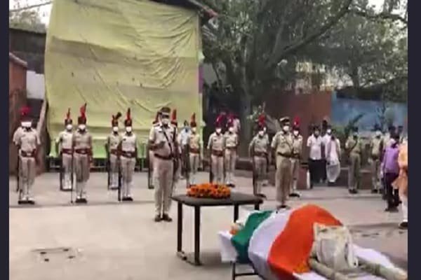 पूर्व मंत्री मेवालाल का गुल्बी घाट पर राजकीय सम्मान से किया गया अंतिम संस्कार पूर्व मंत्री मेवालाल का गुल्बी घाट पर राजकीय सम्मान से किया गया अंतिम संस्कार