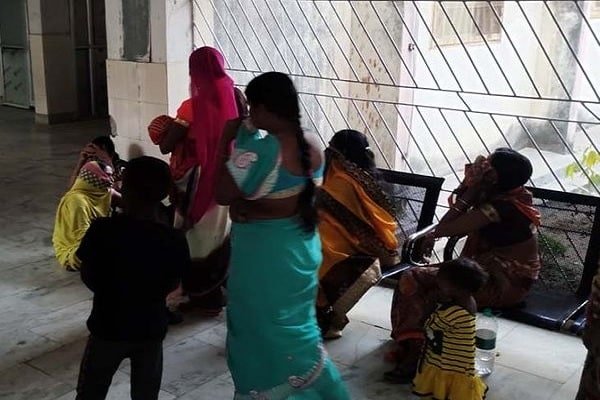 परिजनों से हुआ विवाद तो शराबी शख्स ने खा लिया कीटनाशक, मौत परिजनों से हुआ विवाद तो शराबी शख्स ने खा लिया कीटनाशक, मौत
