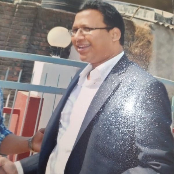 डॉ करमा उरांव के बड़े बेटे धर्मेश को भी निगल गया कोरोना, मुंबई में ली आखिरी सांस डॉ करमा उरांव के बड़े बेटे धर्मेश को भी निगल गया कोरोना, मुंबई में ली आखिरी सांस