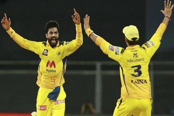 पूरी आरसीबी पर भारी पड़ा जडेजा का ऑलराउंडर प्रदर्शन, ऐसे किया कमाल पूरी आरसीबी पर भारी पड़ा जडेजा का ऑलराउंडर प्रदर्शन, ऐसे किया कमाल