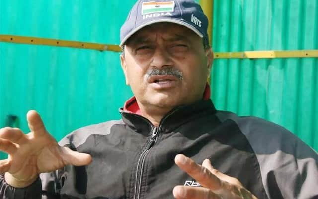 ओलंपिक स्वर्ण विजेता पूर्व हॉकी खिलाड़ी रविंदर पाल सिंह का निधन, कोरोना से थे संक्रमित ओलंपिक स्वर्ण विजेता पूर्व हॉकी खिलाड़ी रविंदर पाल सिंह का निधन, कोरोना से थे संक्रमित