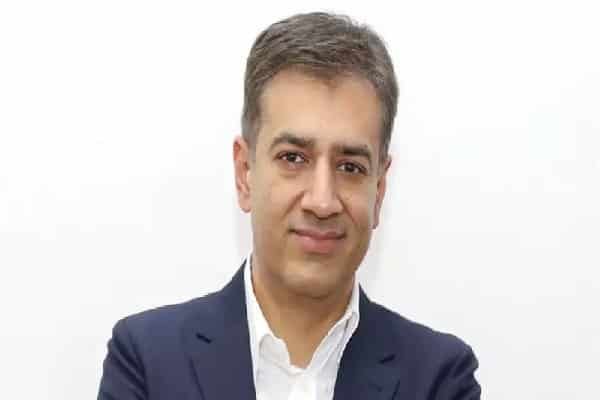 #Bird Group के Executive Director का हार्ट अटैक से निधन, 48 साल की उम्र में ली अंतिम सांस #Bird Group के Executive Director का हार्ट अटैक से निधन, 48 साल की उम्र में ली अंतिम सांस