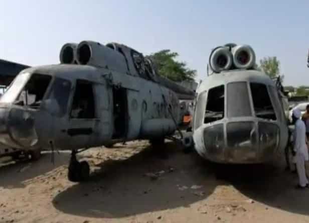 कबाड़ी ने खरीदी #Air Force की छह हेलिकॉप्टर, देखने के लिए उमड़ी भीड़ कबाड़ी ने खरीदी #Air Force की छह हेलिकॉप्टर, देखने के लिए उमड़ी भीड़