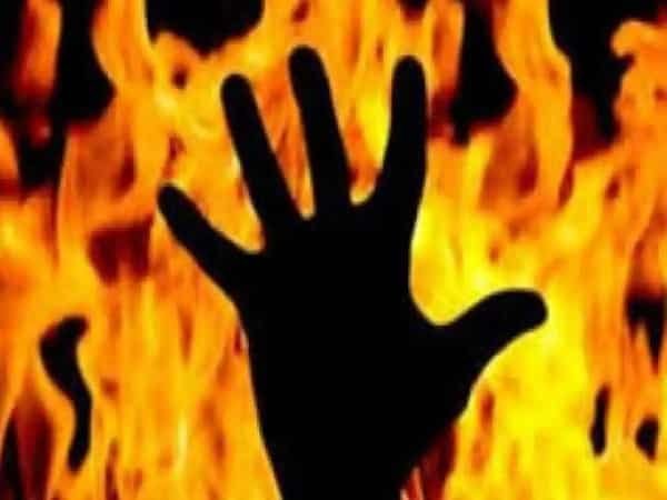 भाई को बंधक बना भाभी के साथ किया ये ख़ौफनाक काम भाई को बंधक बना भाभी के साथ किया ये ख़ौफनाक काम