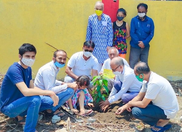 कोयला उत्पादन ही नहीं, पर्यावरण को संरक्षित रखना भी है बीसीसीएल की जिम्मेवारी : अनूप साव कोयला उत्पादन ही नहीं, पर्यावरण को संरक्षित रखना भी है बीसीसीएल की जिम्मेवारी : अनूप साव