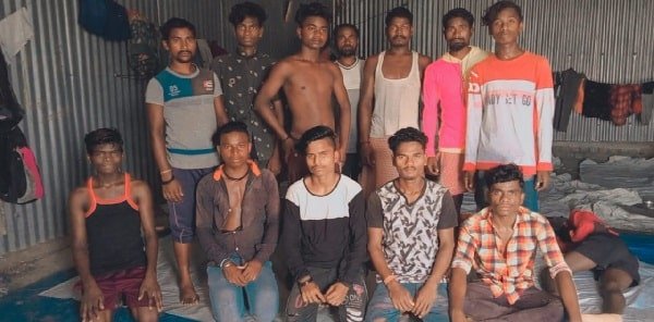 चाईबासा के 9 बाल मजदूर समेत 13 को कराया गया मुक्त चाईबासा के 9 बाल मजदूर समेत 13 को कराया गया मुक्त