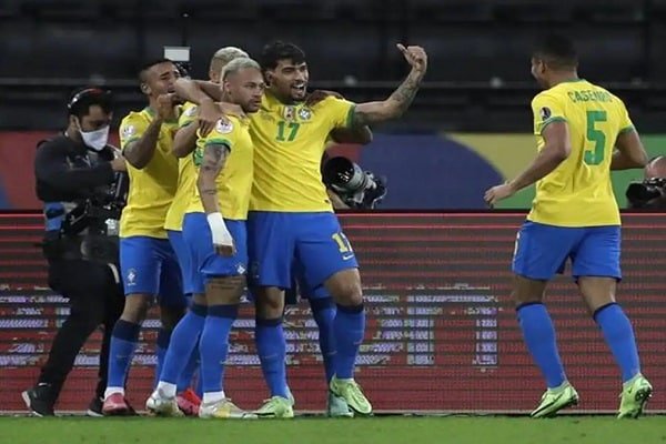 चिली को 1-0 से हरा ब्राजील ने कटाया सेमीफाइनल का टिकट चिली को 1-0 से हरा ब्राजील ने कटाया सेमीफाइनल का टिकट