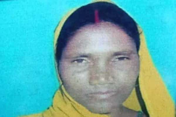ठनका गिरने से महिला की मौत ठनका गिरने से महिला की मौत