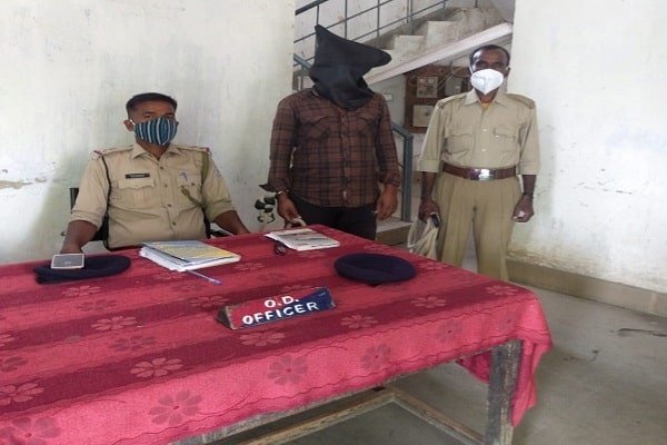 धान व्यापारी से लूट का एक आरोपी धराया, खोले कई राज धान व्यापारी से लूट का एक आरोपी धराया, खोले कई राज