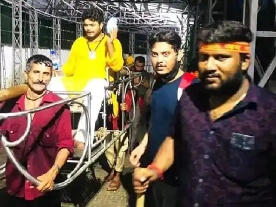ओसामा माता वैष्णो से लिया आशीर्वाद ओसामा माता वैष्णो से लिया आशीर्वाद