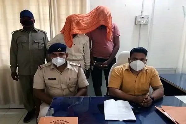 ट्रक भर के डोडा ले जा रहा था चतरा से राजस्थान, चढ़ा पुलिस के हत्थे ट्रक भर के डोडा ले जा रहा था चतरा से राजस्थान, चढ़ा पुलिस के हत्थे