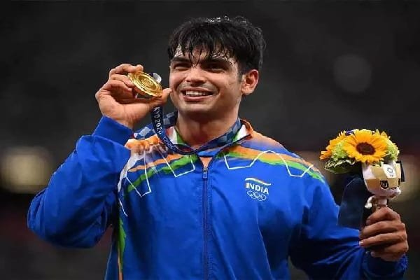 Golden Boy नीरज चोपड़ा की बायोपिक बनने की चर्चा, 'स्क्रिप्ट' वायरल Golden Boy नीरज चोपड़ा की बायोपिक बनने की चर्चा, 'स्क्रिप्ट' वायरल