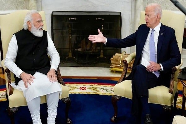 White House में बाइडेन और पीएम मोदी की हुई मुलाकात, इन मुद्दों पर हुई चर्चा White House में बाइडेन और पीएम मोदी की हुई मुलाकात, इन मुद्दों पर हुई चर्चा