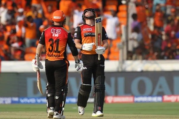 IPL-14 में इन तीन खिलाड़ियों का नहीं दिखेगा जलवा, इस कारण वापस लिया नाम IPL-14 में इन तीन खिलाड़ियों का नहीं दिखेगा जलवा, इस कारण वापस लिया नाम