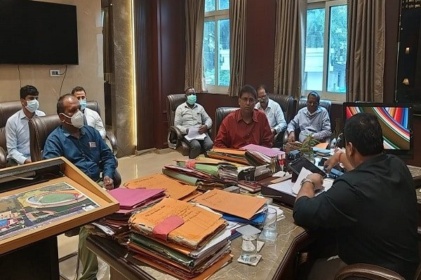 काली सूची में डाले जाएंगे 9 ठेकेदार, ये है आरोप काली सूची में डाले जाएंगे 9 ठेकेदार, ये है आरोप