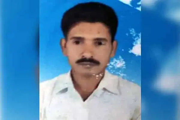 11 सितंबर को आए थे गांव, स्कूल जाने के दौरान दर्दनाक मौत