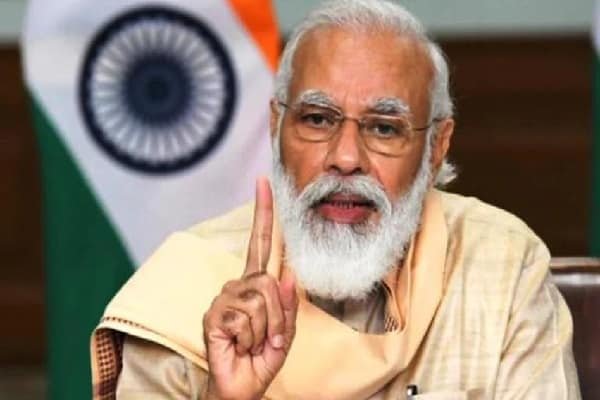 ऑटो सेक्टर को मिला 25,938 करोड़ का बूस्टर, जानिए कितने लोगों को मिलेगी नौकरी ऑटो सेक्टर को मिला 25,938 करोड़ का बूस्टर, जानिए कितने लोगों को मिलेगी नौकरी