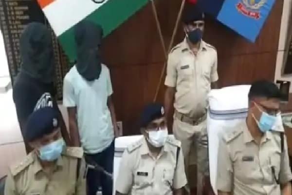 जज उत्तम आनंद हत्या मामले में CBI की चार्जशीट को हाई कोर्ट ने बताया त्रुटिपूर्ण, लगाई फटकार जज उत्तम आनंद हत्या मामले में CBI की चार्जशीट को हाई कोर्ट ने बताया त्रुटिपूर्ण, लगाई फटकार