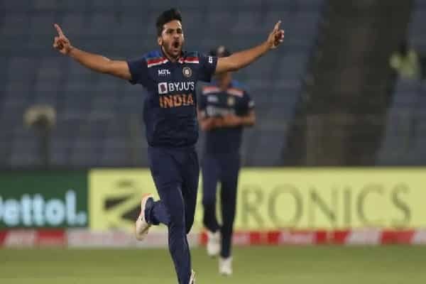 T20 World Cup के लिए टीम इंडिया में बड़ा बदलाव, इस खिलाड़ी को मिला मौका T20 World Cup के लिए टीम इंडिया में बड़ा बदलाव, इस खिलाड़ी को मिला मौका