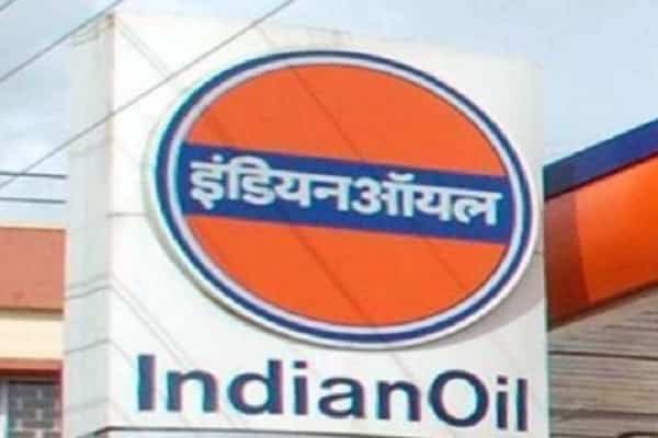 IOCL में 527 पदों पर होगी बहाली, जानें कब तक कर सकते हैं आवेदन IOCL में 527 पदों पर होगी बहाली, जानें कब तक कर सकते हैं आवेदन