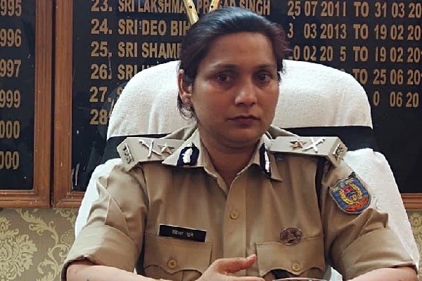 IG प्रिया दुबे निकली करोड़पति, संपत्ति अटैच IG प्रिया दुबे निकली करोड़पति, संपत्ति अटैच