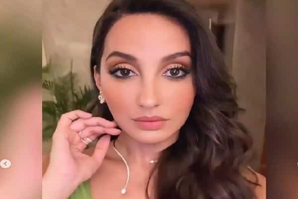 Nora Fatehi ने दिखाया ऐसी जगह का तिल, फैन्स बोले- ‘नजर का टीका तो है बेहद खास’ Nora Fatehi ने दिखाया ऐसी जगह का तिल, फैन्स बोले- ‘नजर का टीका तो है बेहद खास’