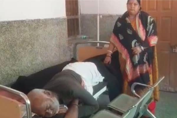 OMG! बाप को तीन महीने तक बनाकर रखा बंधक OMG! बाप को तीन महीने तक बनाकर रखा बंधक