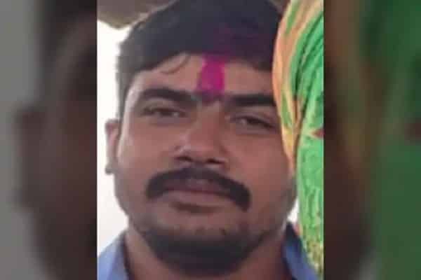 रिंटू हत्याकांड के फरार आरोपी मंजीत ने किया सरेंडर रिंटू हत्याकांड के फरार आरोपी मंजीत ने किया सरेंडर