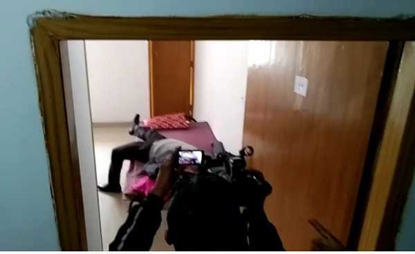 गढ़वा के Teacher की रांची में इस हाल में मिली लाश, देखें… गढ़वा के Teacher की रांची में इस हाल में मिली लाश, देखें…
