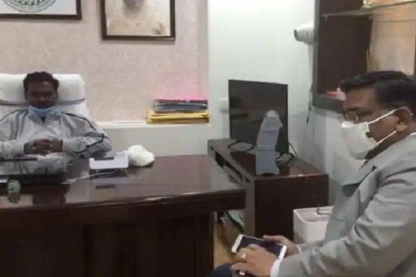 झारखंड में जल्द खुलेंगे स्कूल, जानिये बैठक में क्या हुआ निर्णय झारखंड में जल्द खुलेंगे स्कूल, जानिये बैठक में क्या हुआ निर्णय