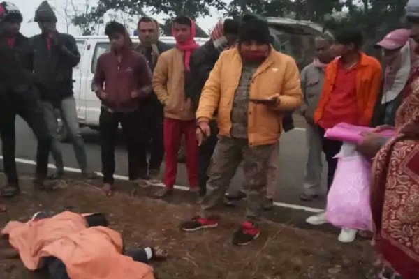 बेटी का रिश्ता देख लौट रहे थे पिता, घर में मच गया कोहराम बेटी का रिश्ता देख लौट रहे थे पिता, घर में मच गया कोहराम