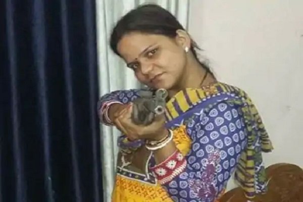 बुलेट रानी को उम्रकैद, पति का खू'न कर रख दिया था फ्रिज में... बुलेट रानी को उम्रकैद, पति का खू'न कर रख दिया था फ्रिज में...