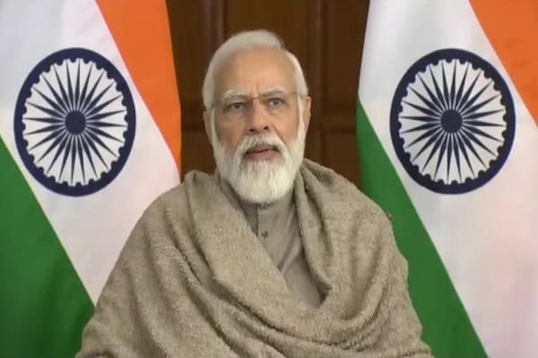 न्यू ईयर के पहले दिन पीएम ने किसानों के खाते में ट्रांसफर किए 20000 करोड़ रुपए न्यू ईयर के पहले दिन पीएम ने किसानों के खाते में ट्रांसफर किए 20000 करोड़ रुपए