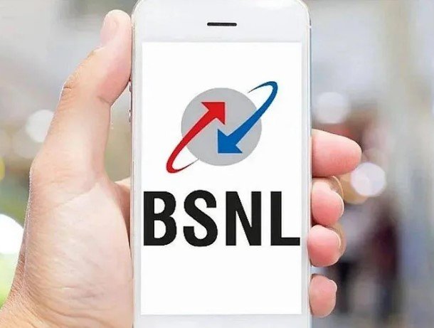BSNL ने ₹200 से कम के शुरू के 3 प्रीपेड प्लान, तीनों में सिर्फ 1 रुपये का अंतर BSNL ने ₹200 से कम के शुरू के 3 प्रीपेड प्लान, तीनों में सिर्फ 1 रुपये का अंतर