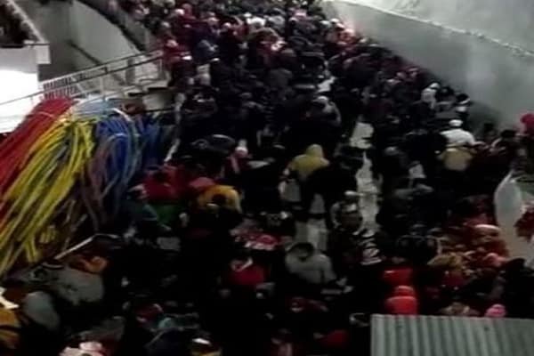माता वैष्णो देवी दरबार में मौत की भगदड़, 12 की मौत माता वैष्णो देवी दरबार में मौत की भगदड़, 12 की मौत