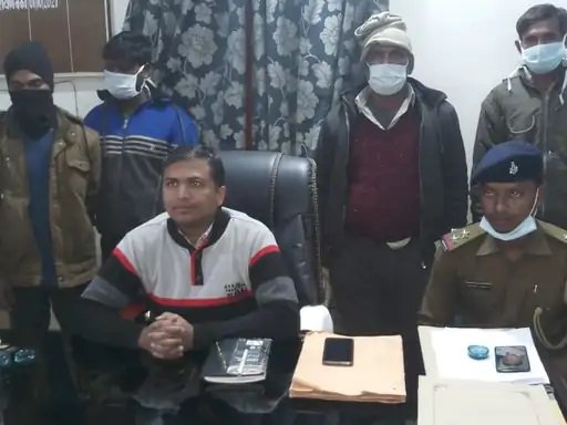 पाइप चोरी मामले में पुलिस के हत्थे चढे 5 आरोपी पाइप चोरी मामले में पुलिस के हत्थे चढे 5 आरोपी