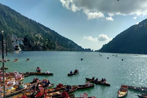 अब एक ही टिकट से नैनीताल घूम सकेंगे पर्यटक, यहां-यहां कर सकेंगे सैर अब एक ही टिकट से नैनीताल घूम सकेंगे पर्यटक, यहां-यहां कर सकेंगे सैर