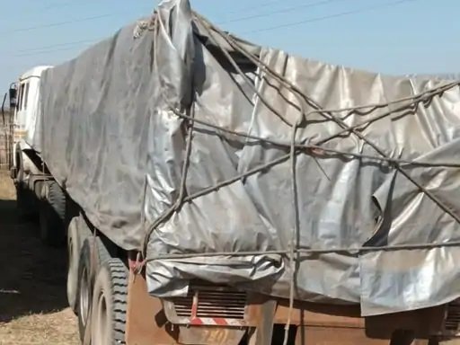 60 लाख के गांजा के साथ 3 अरेस्ट 60 लाख के गांजा के साथ 3 अरेस्ट